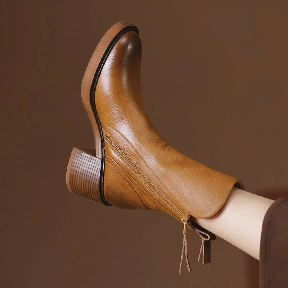 Bottines Talon British chic : hauteur stylée et confort assuré