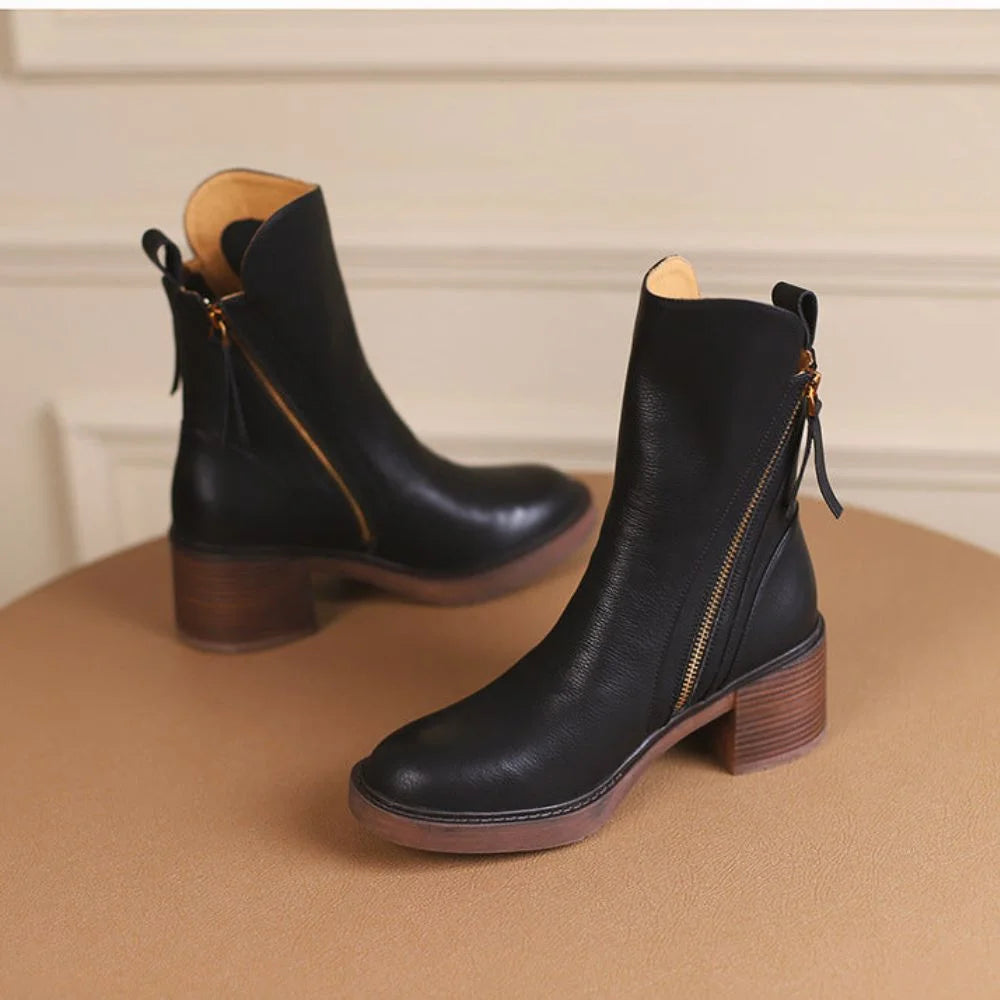 Bottines Talon British chic : hauteur stylée et confort assuré