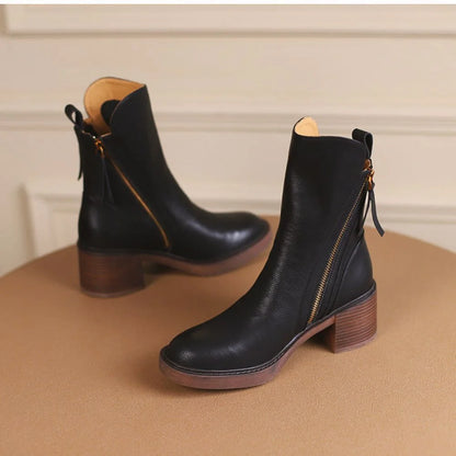 Bottines Talon British chic : hauteur stylée et confort assuré